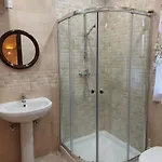 Charming House Of Character With Pool And Jacuzzi Vilă *