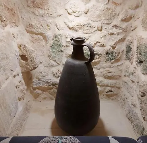 Charming House Of Character With Pool And Jacuzzi Qala