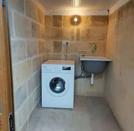 Villa Charming House Of Character With Pool And Jacuzzi Qala